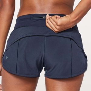 Lululemon Running 2.5” Shorts in Navy Blue